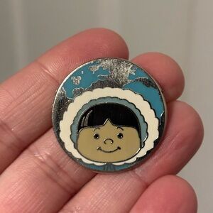 🌈3 Pins for $20 - Disney - it’s a small world Hidden Mickey Pin
